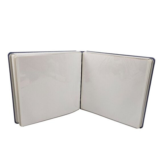 Creative Memories Album Periwinkle 12 x 12 With 30 White Pages and Protectors - Picture 7 of 10